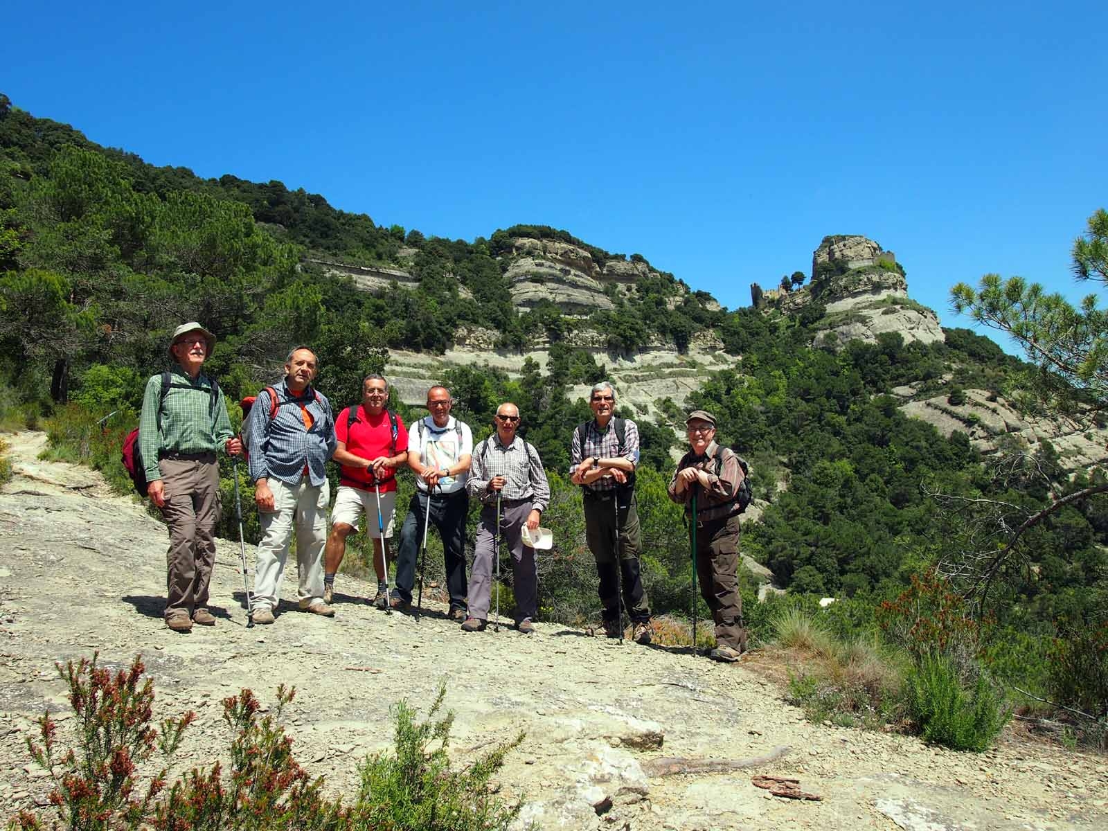 \"Els Dillunaires\" visiten el castell de Sant Martí